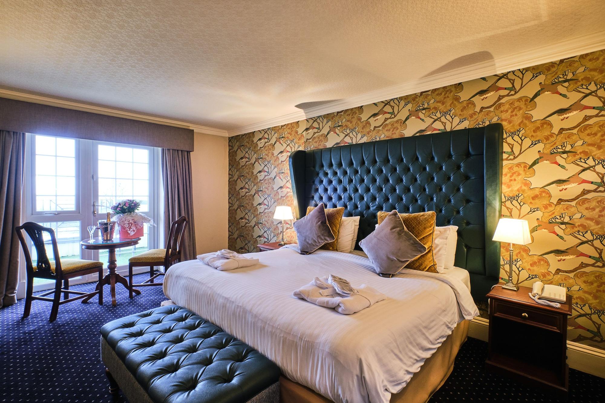New House Country Hotel Cardiff Exterior foto